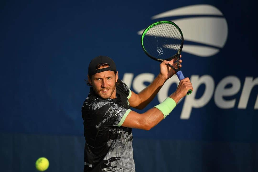 リュカ・プイユさんのインスタグラム写真 - (リュカ・プイユInstagram)「👀 Jour de match @usopen ! #Allez #EyesOnThePrize #USOpen 💪🏻👊🏻 ( 📸 @antoinecouvercelle)」8月28日 23時12分 - lucaspouille