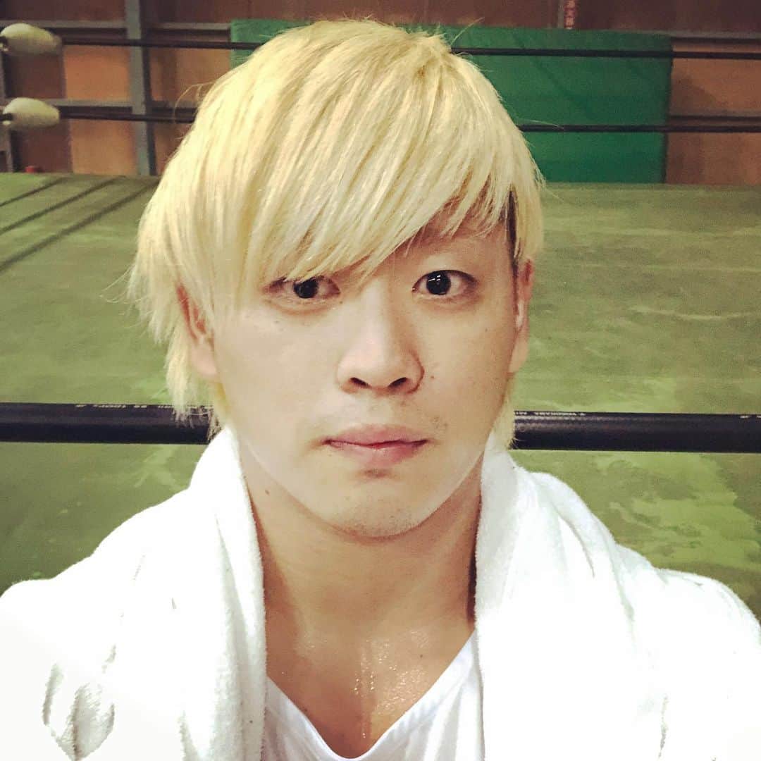 のインスタグラム：「おやすみ〜👋 #noah_ghc #道場 #トレーニング #リング #プロレス #プロレスリングノア #プロレスラー #清宮海斗 #prowrestling #training #nighttraining #cardiotraining #hot #prowrestlingnoah #goodnight」