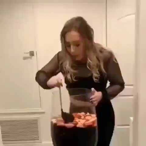 BeStylishのインスタグラム：「When you go out and say one drink only 😂🤣 Tag a friend who drinks like this 👀🤣 _ _ 👉 | Follow @bestylish for more daily content 😌 👉 | Follow @bestylish for more daily content 😌 👉 | Follow @bestylish for more daily content 😌 _ #drink #wine #funny #bestylish #funnyfail #winetasting #winenight #alcoholinkart #drinkinggames」