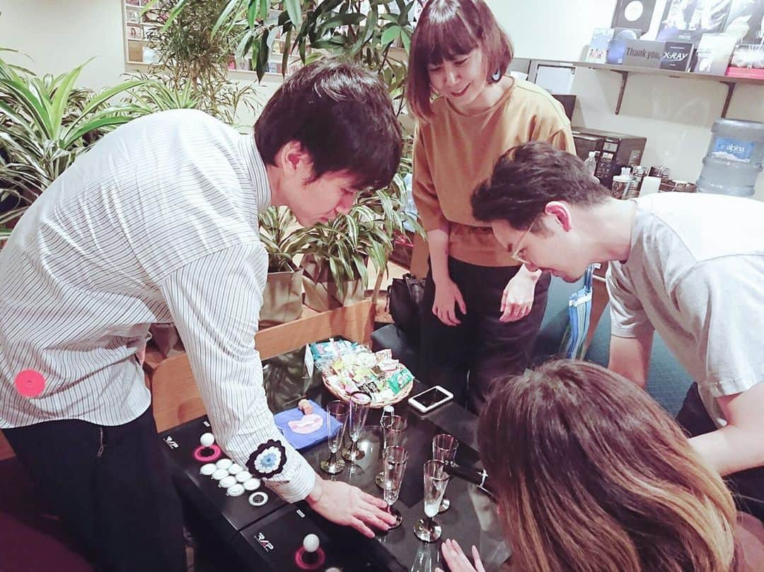 土岐麻子さんのインスタグラム写真 - (土岐麻子Instagram)「『PASSION BLUE』完成〜！！！ めちゃくちゃいいアルバム出来ましたよ！！ 10月2日リリース！」8月29日 0時22分 - tokiasako