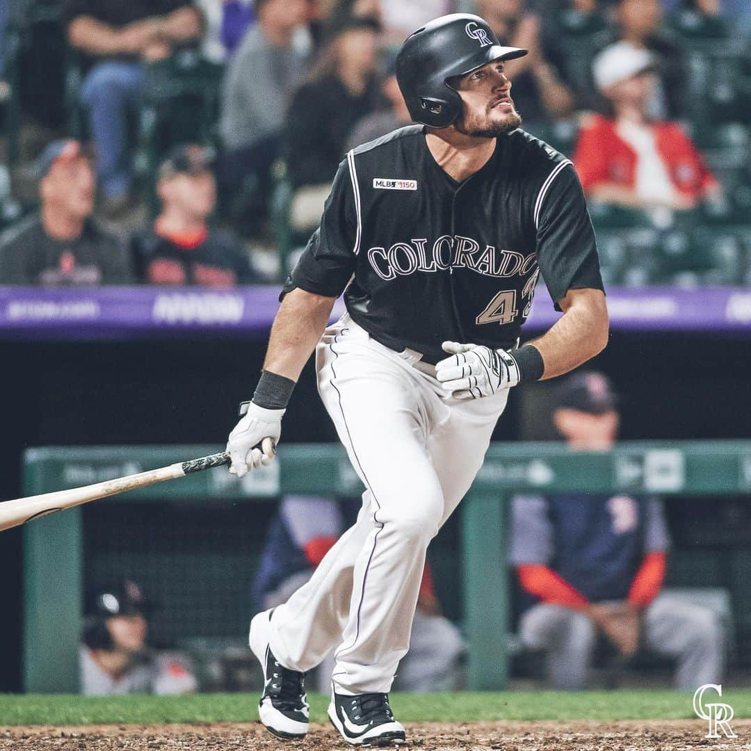 コロラド・ロッキーズさんのインスタグラム写真 - (コロラド・ロッキーズInstagram)「What a night for the kid. Congrats on your first MLB homer, @senorsamuelson!」8月29日 0時58分 - rockies