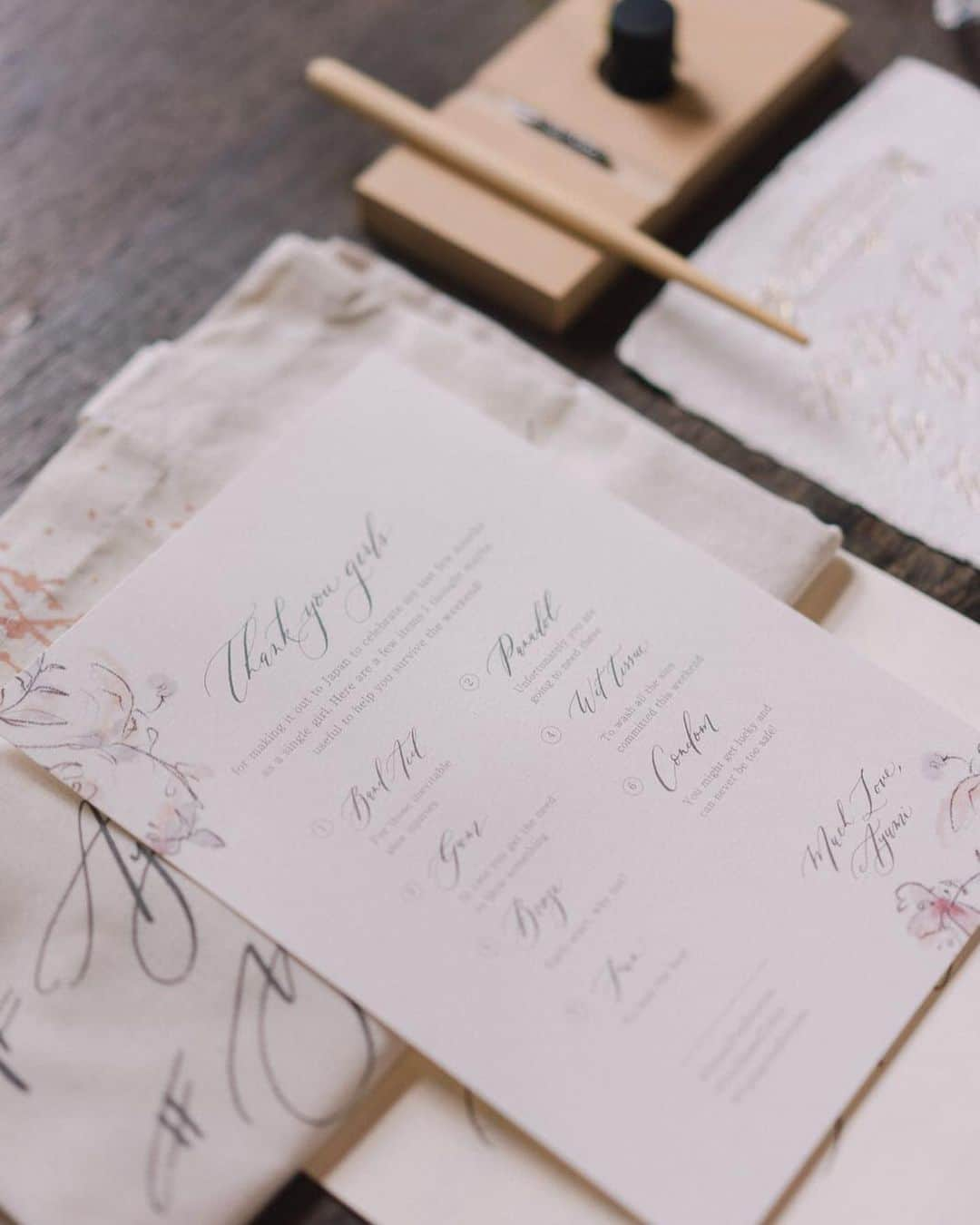 Veronica Halimさんのインスタグラム写真 - (Veronica HalimInstagram)「Throwback to last summer special workshop set up for a fun bachelorette trip in Tokyo — 📷 @cristapriscilla  #truffypi #vhcalligraphy #truffypiworkshop #calligraphystyling #bachelorette #tokyo #tokyotrip #summerinjapan #nakameguro #カリグラフィー #カリグラフィースタイリング #モダンカリグラフィー #カリグラファー #メニュー #japanworkshop #ayumifunbuurem #youmeandtokyo」8月29日 1時02分 - truffypi