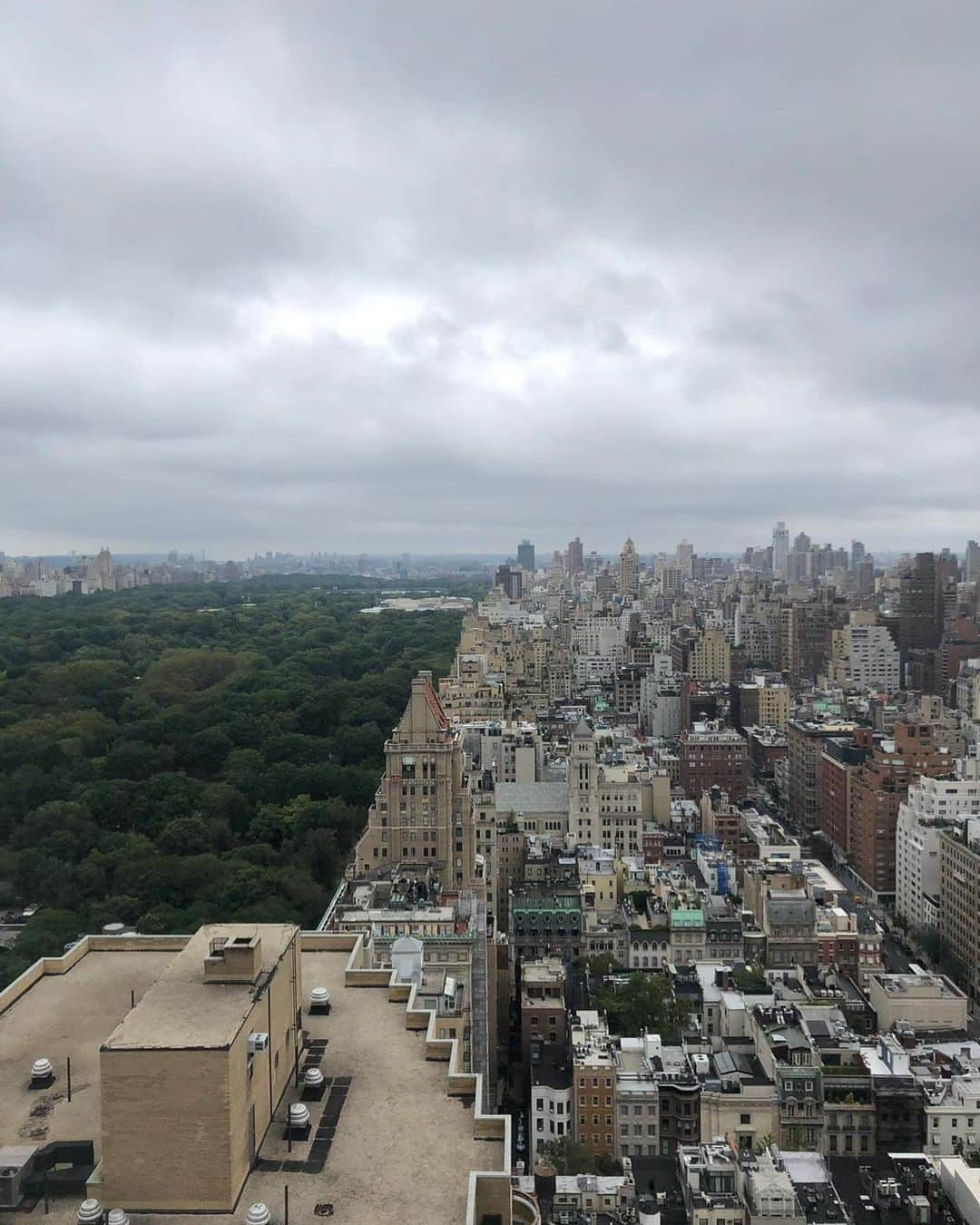 ドミニク・ティエムさんのインスタグラム写真 - (ドミニク・ティエムInstagram)「Good Bye New York, Good Bye @thepierreny ! I really enjoyed staying at this historic landmark in the heart of Manhatten and I’ll definitely come back here.」8月29日 1時03分 - domithiem