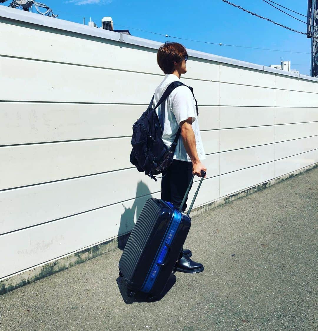 青柳塁斗のインスタグラム：「#愛知へ 🚄フォォーーン  #Annie #東海 #名古屋 #GOACE #workout  #training #fitness  #bodymake #sport  #shoulder  #biceps  #triceps #diet #gym #トレーニング  #ワークアウト #筋トレ  #フィットネス」