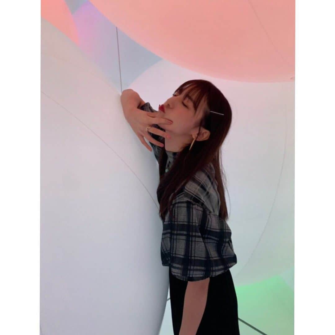 吉井美優さんのインスタグラム写真 - (吉井美優Instagram)「. 心が清らかになりました 🦋🦋 #チームラボ」8月29日 12時42分 - miyu_yoshii32