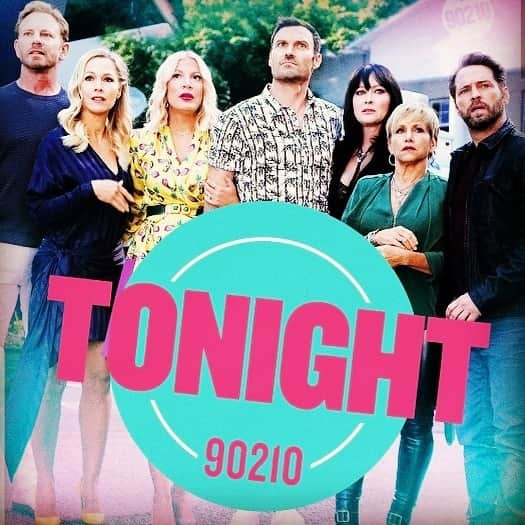 ジェニー・ガースさんのインスタグラム写真 - (ジェニー・ガースInstagram)「Love this group!!!! Tonight’s episode is really funny so don’t miss it! 😘🌴 @bh90210 on @foxtv 8/9pm  #bh90210」8月29日 4時52分 - jenniegarth