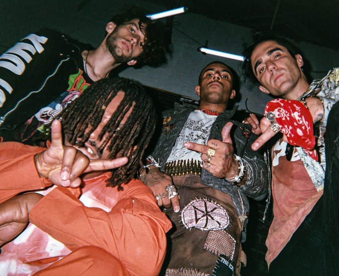 Revolverさんのインスタグラム写真 - (RevolverInstagram)「With help from @tommorello and @travisbarker, Chicago rapper @vicmensa has unleashed his inner hardcore kid, and the result is the subversive rock band @93PUNX and its new self-titled debut album. "In its essence, rap and punk are the same idea. It's antiestablishment. It's counterculture. It's commentary. Sometimes they deal with the darker aspects of humanity. They're explosive, they're volatile," he told us. "I've always seem them as intertwined." Read our full story on revolvermag.com. 📸: Seannie Cameras of @Metrospective_Media」8月29日 4時59分 - revolvermag