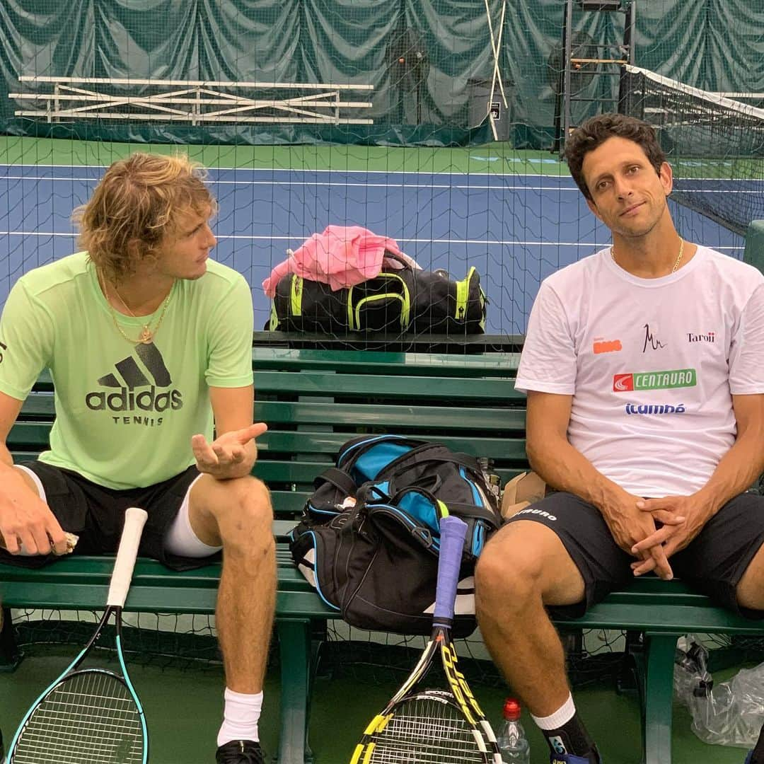 マルセロ・メロさんのインスタグラム写真 - (マルセロ・メロInstagram)「🤦🏻‍♂️ it’s impossible to have normal conversation with this 🤡! Zero knowledge 👉🏻@alexzverev123」8月29日 6時36分 - marcelomelo83