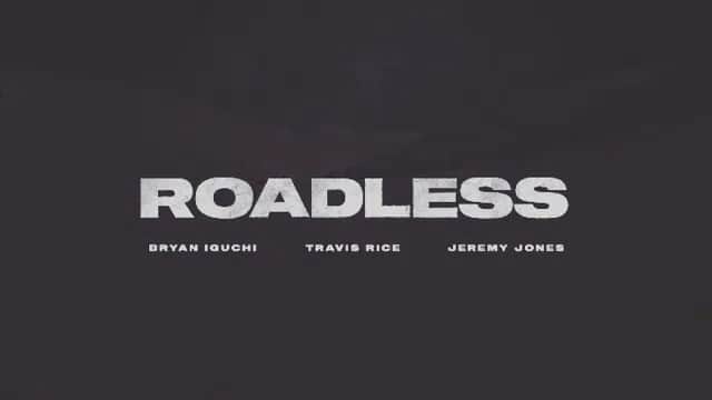 のインスタグラム：「Teton Gravity Research ( @tetongravity )より@volcomsnow チームライダーBryan Iguchi ( @bryaniguchi )、 @jeremyjones、@travisrice の3人をフィーチャーしたニュースノーボードフィルム”Roadless”がこの秋公開される🏂📽🎬 #VolcomOuterwear #Volcom #VolcomJapan #TrueToThis #ボルコム」