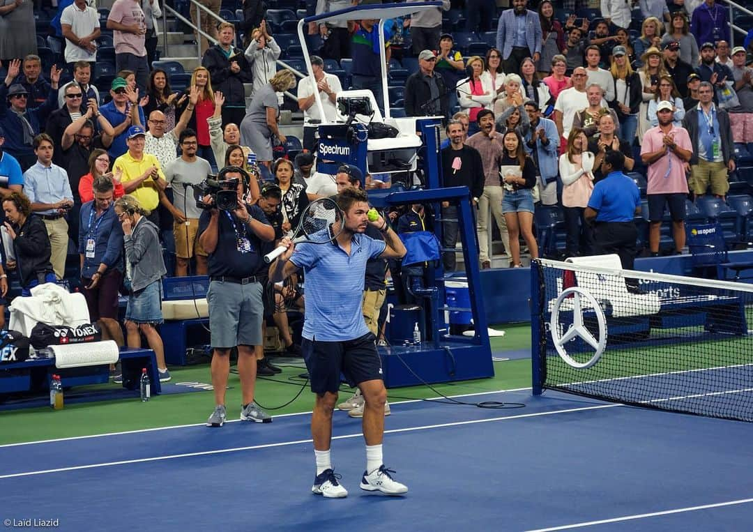 スタニスラス・ワウリンカさんのインスタグラム写真 - (スタニスラス・ワウリンカInstagram)「I can hear tomorrows crowd already ! Disappointed not to play today but will see you all in the morning ! 🤷🏻‍♂️🌧☔🧸💭🙄⌛️#LongDay #Delayed #RainyDays #StanTheMan #NYC #USOpen」8月29日 8時37分 - stanwawrinka85