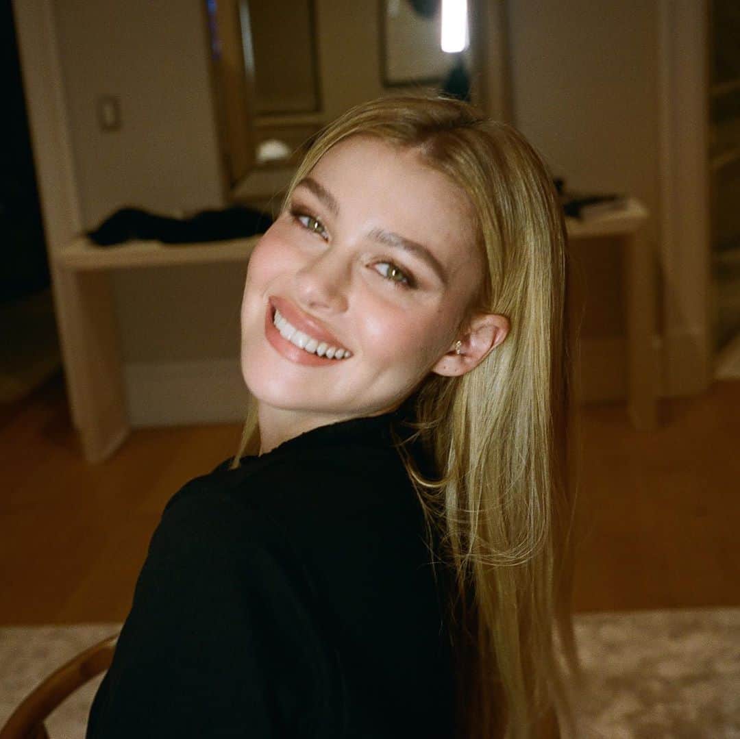 ニコラ・ペルツのインスタグラム：「new york makes me so happy」
