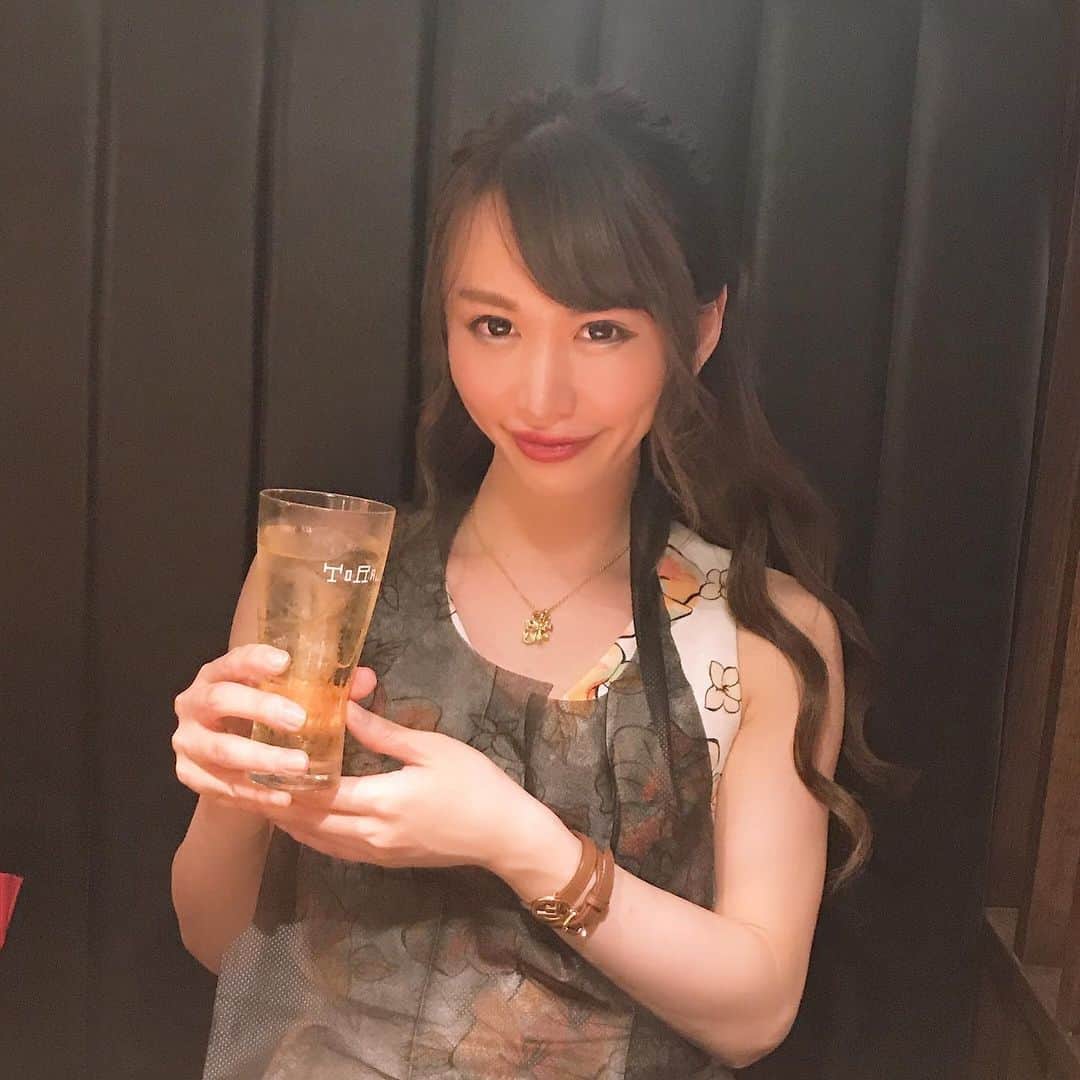 橘芹那さんのインスタグラム写真 - (橘芹那Instagram)「.﻿ .﻿ . #同伴 で #焼き肉 #トラジ 鶴屋町店﻿ .﻿ . 📖 #スタンダードコース﻿ . ＋ #サーロイン握り ﻿ .﻿ . #ジンジャーハイボール で #乾杯#🍻 ﻿ .﻿ . #お肉 柔らかくて美味しかった🥺✨﻿ . #冷麺 もツルンと🍜﻿ .﻿ .﻿ . 日祝以外は月〜木4時まで、金土5時まで、﻿ . #深夜営業 してるからまた行きたい🤤💓﻿ .﻿ . .﻿ . ______________________________ ✍🏻 . #横浜#横浜グルメ#夜職#美女#ニューハーフ﻿ . #キャバ嬢#ホスト#パリピ#3150#397#🐮#🥂」8月29日 9時31分 - serinyangram