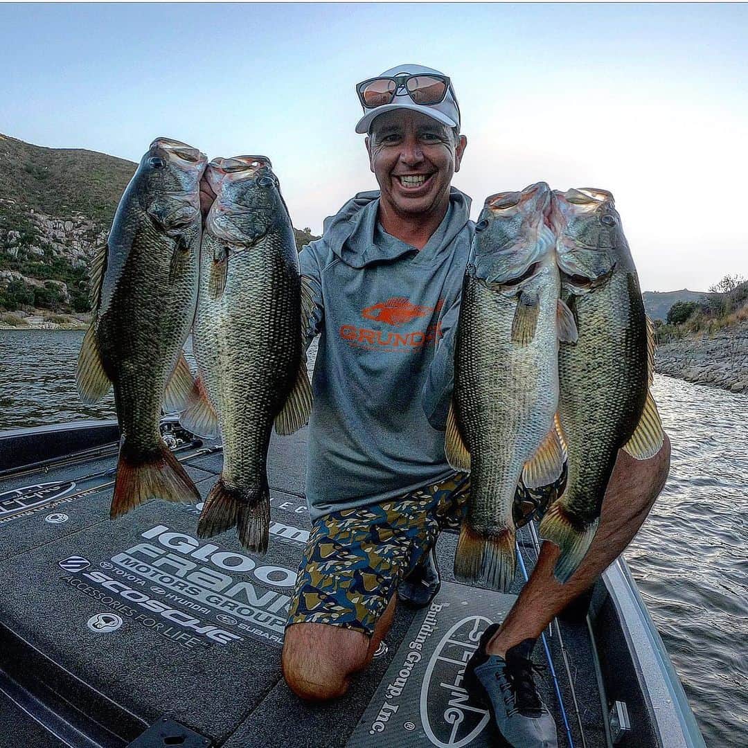 Electric_Fishingさんのインスタグラム写真 - (Electric_FishingInstagram)「Good times in Southern California. ⁣ #ElectricSunglasses⁣ #PolarizedSunglasses⁣ #StyleThatPerforms⁣ #ElectricFishing」8月29日 9時32分 - electric_fishing