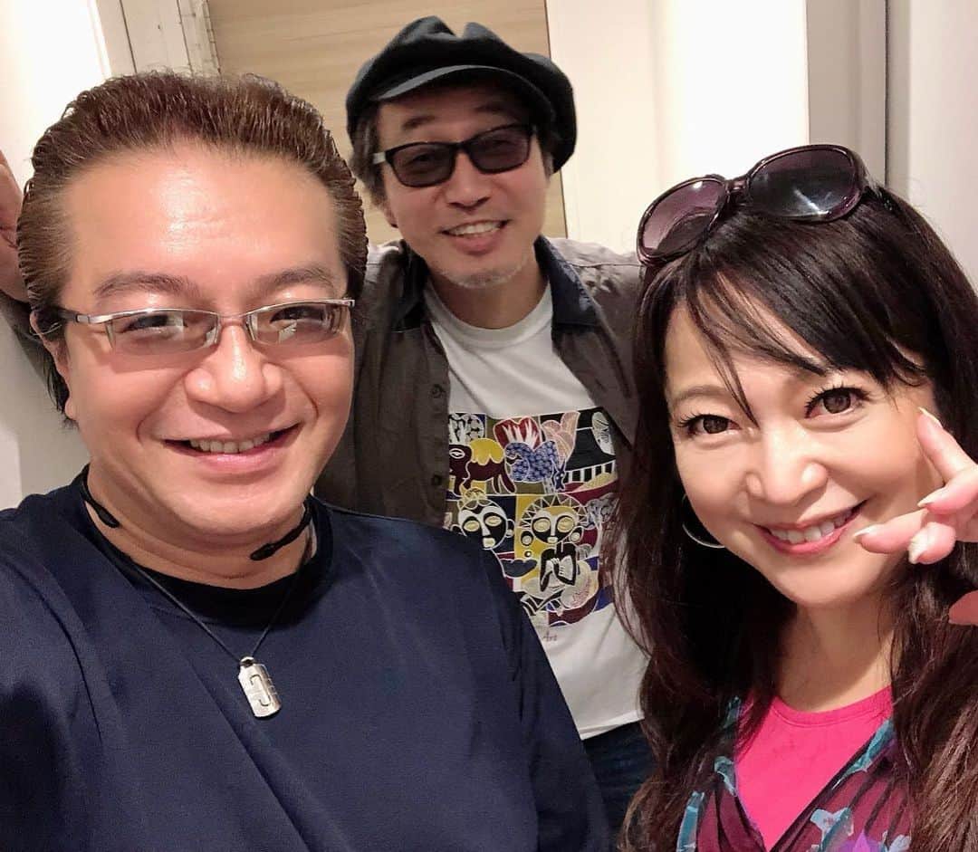 原めぐみさんのインスタグラム写真 - (原めぐみInstagram)「（原めぐみオフィシャル）4pcs  photos DwM Debut Gig  ご予約受付中‼️ 【Date with Meguming Debut Gig】  日時  2019.9.27(金) 4500円 (+D500)  OPEN 18:30  START 19:30 出演  ヒロ渡辺  土屋 剛  原めぐみ 会場  Com.Cafe音倉 〒155-0031　東京都世田谷区北沢2-26-23 EL NIU B1F  TEL: 03-6751-1311 (11:00-23:00) ※お申込はそれぞれにご予約下さいね ❤️私のお客様はこちらから ↓ https://ssl.form-mailer.jp/fms/b421c264628174  #ライブ  #中村俊夫 ﻿﻿﻿ #音倉  #原めぐみ  #土屋剛  #ヒロ渡辺  #DwM #Date with Meguming #jpop  #80年代アイドル﻿﻿ #ソフトロック  #springs  #wallofsound  #singer ﻿﻿﻿﻿﻿ #japanesesinger ﻿﻿﻿﻿ #japaneseactor﻿﻿﻿ #megumihara﻿﻿﻿﻿ #インフルエンサー ﻿﻿﻿﻿ #インスタ映え ﻿﻿﻿﻿ #インスタグラマー ﻿﻿﻿﻿ #いいねありがとう ﻿﻿﻿﻿ #フォロー ﻿﻿﻿﻿ @meguming.h」8月29日 9時50分 - meguming.h