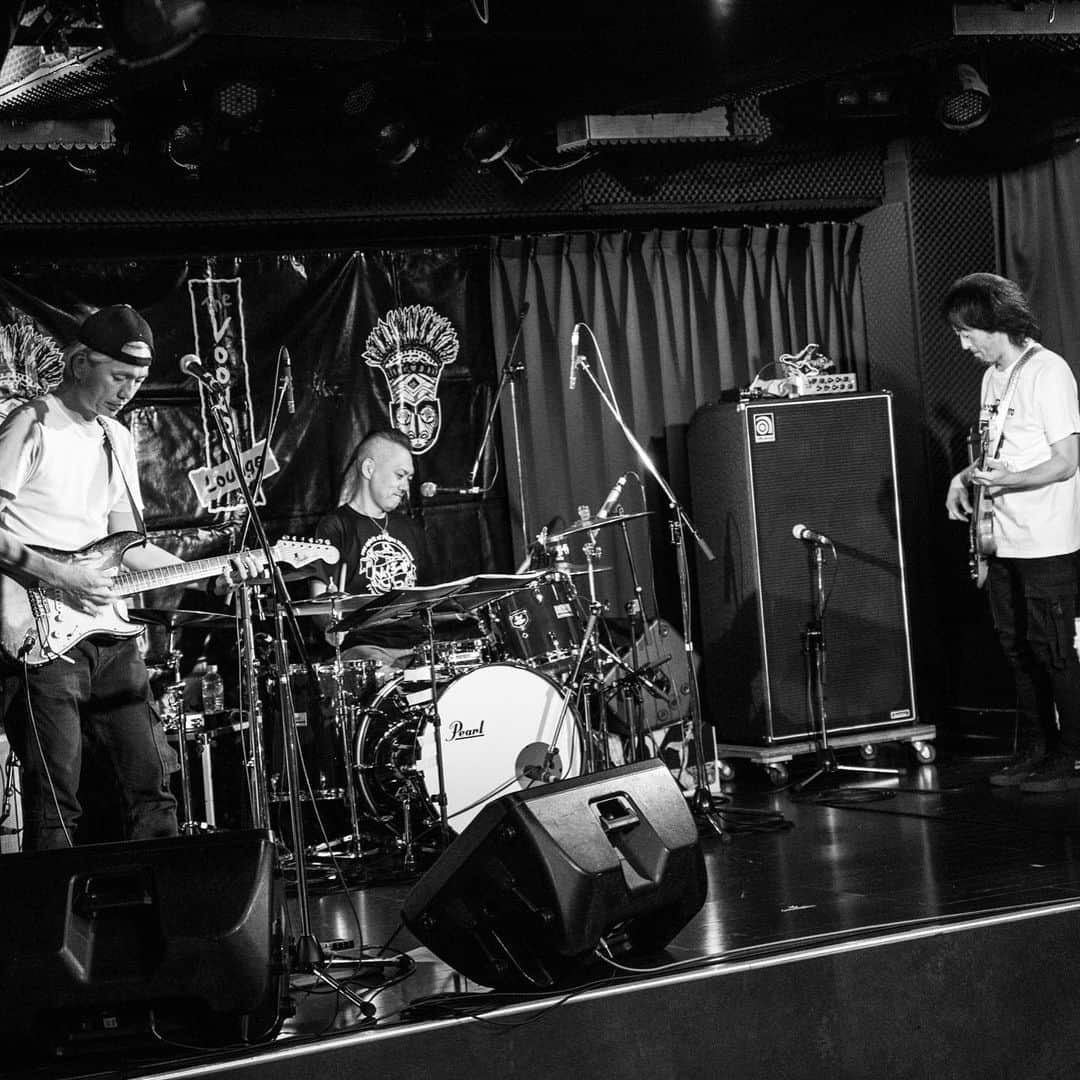 のインスタグラム：「8/24  MOON・BEAM@福岡Voodoo Lounge。 photo by chiyori  #moonbeam」