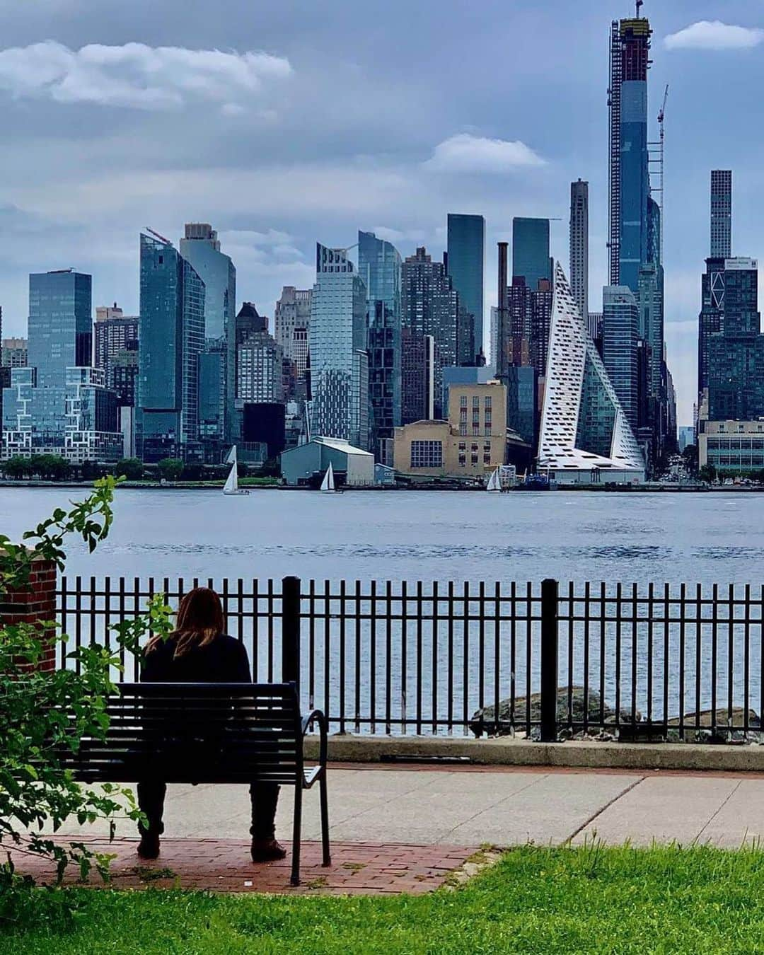 ビリー・レイ・サイラスさんのインスタグラム写真 - (ビリー・レイ・サイラスInstagram)「This is me the mornin after the awards show. Giving thanks for a magic moment. New Jersey is forever my lucky state」8月29日 10時31分 - billyraycyrus