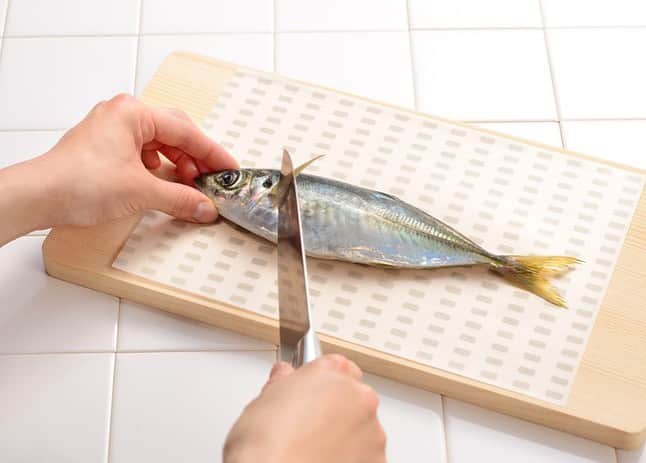UchiCookさんのインスタグラム写真 - (UchiCookInstagram)「You don’t like to cut row meat right on your cutting board? ⠀ ⠀ Place our Cutting Board Sheet on it to avoid a germy mess! It also helps simplify clean-up✨⠀ ⠀ Available at www.uchicook.com. Also, you can get it at amazon.com • ⠀ • ⠀ • ⠀ #uchicook #cuttingboardsheet #madeinjapan #foodstagram #foodie #cleaning #cleanup #kitchenware #kitchenutensils #easycooking #kitchenideas #cookingideas #hygiene」8月29日 10時43分 - uchicook
