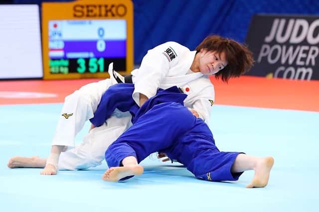日本オリンピック委員会さんのインスタグラム写真 - (日本オリンピック委員会Instagram)「柔道の世界選手権第4日、女子63kg級の田代未来選手が銀メダルを獲得しました🎉🎉 . 2019 World Judo Championships🥋 . [Women -63kg] 🥈田代未来/Miku Tashiro . #柔道 #judo #世界選手権 #田代未来 #MikuTashiro #JudoWorlds #がんばれニッポン #TEAMNIPPON #japaneseolympiccommittee . 📷AFLOSPORT」8月29日 11時21分 - teamjapanjoc