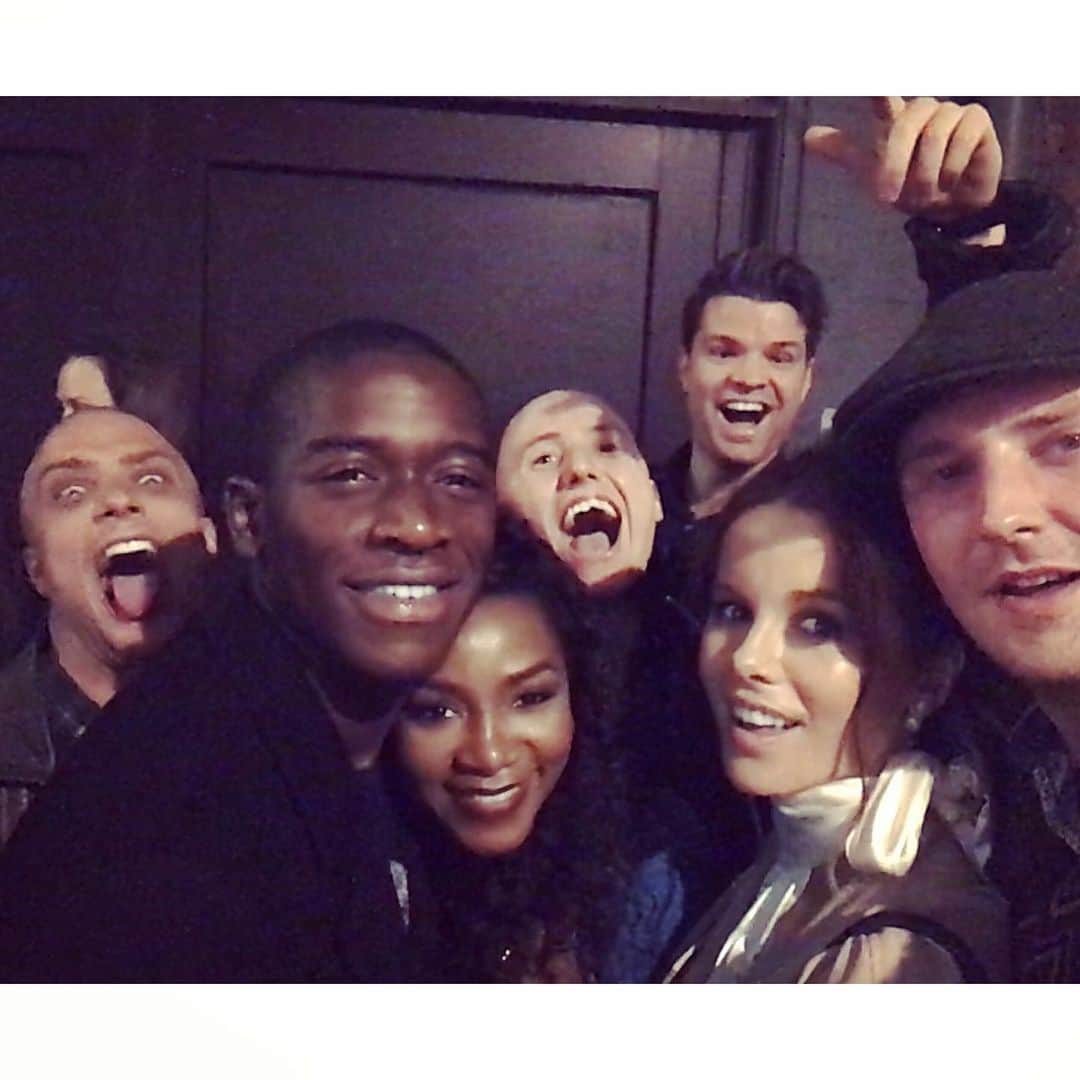 ジェネビーブ・ナジのインスタグラム：「❤️#tb #farmingmovie #londonlaunch @ #soulfest #Aug30th」
