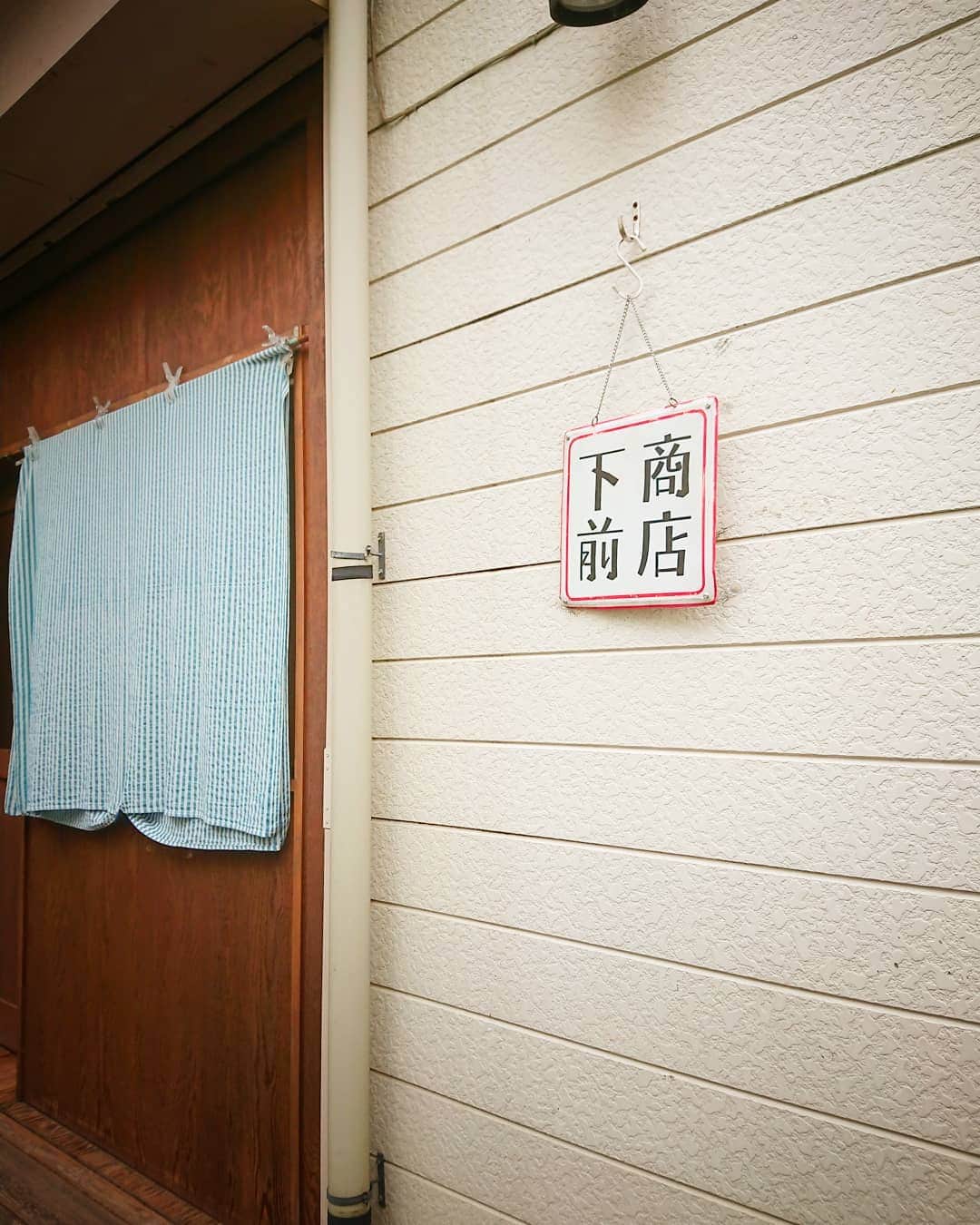 nest hairsalonのグルメインスタ