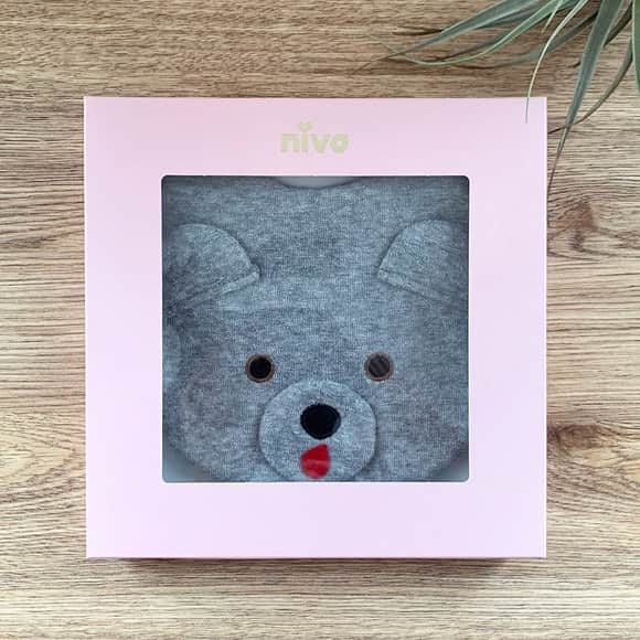 nocotoさんのインスタグラム写真 - (nocotoInstagram)「グレーのくまビブ👍カワイイ…💕とにかくギフトにしてくださる方が多いnivaの動物よだれかけシリーズ。ピンクの専用ボックスに入っているので、贈り物にぴったり！おすすめです✨  #よだれかけ #赤ちゃん #bib #baby #bear #bearitem」8月29日 21時34分 - nocoto_store