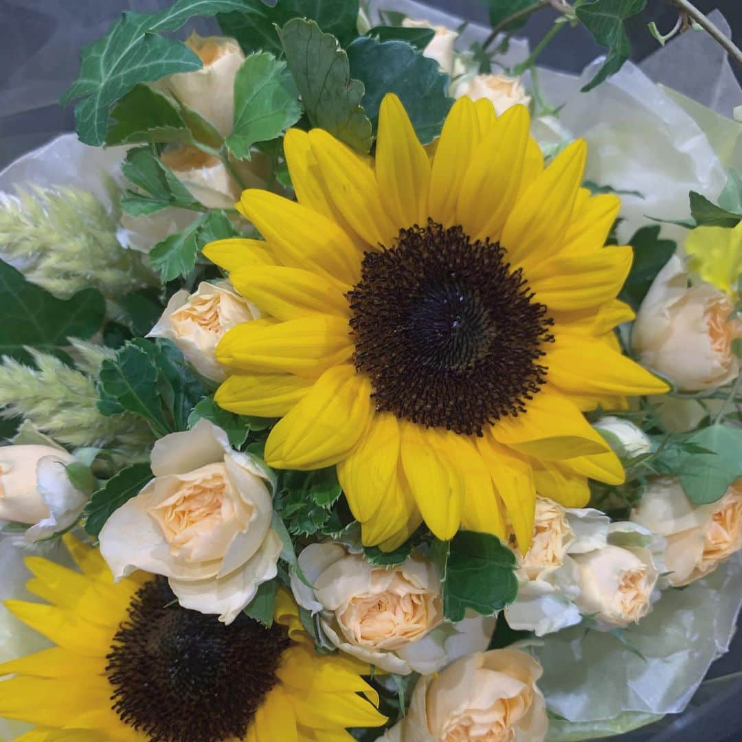 のインスタグラム：「🌻🌻🌻 #話食推しメン処サガミ #ありがとうございます」