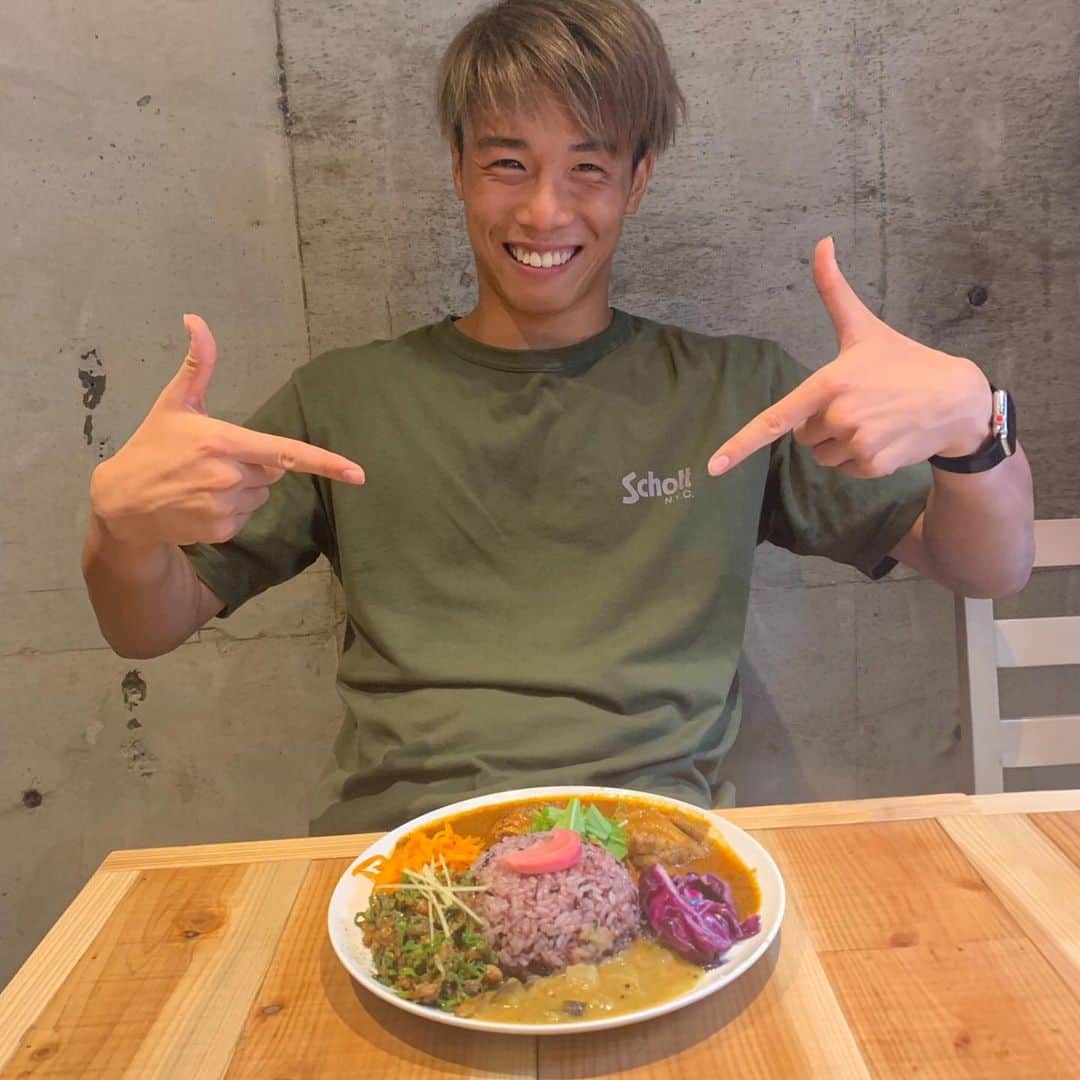 山ノ井拓己のグルメインスタ