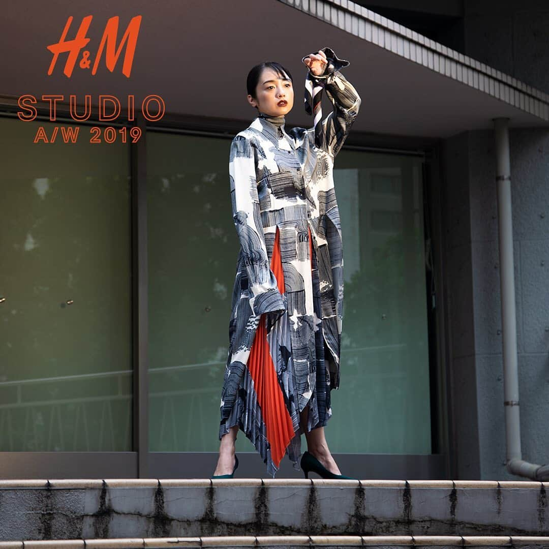 安達祐実さんのインスタグラム写真 - (安達祐実Instagram)「🧡 H&M ハイエンドコレクション "H&M STUDIO" 2019AW ・ 9月5日 渋谷店、新宿店、オンラインストア限定 発売！ ・ #HM #HMSTUDIO #2019AW」8月29日 21時53分 - _yumi_adachi