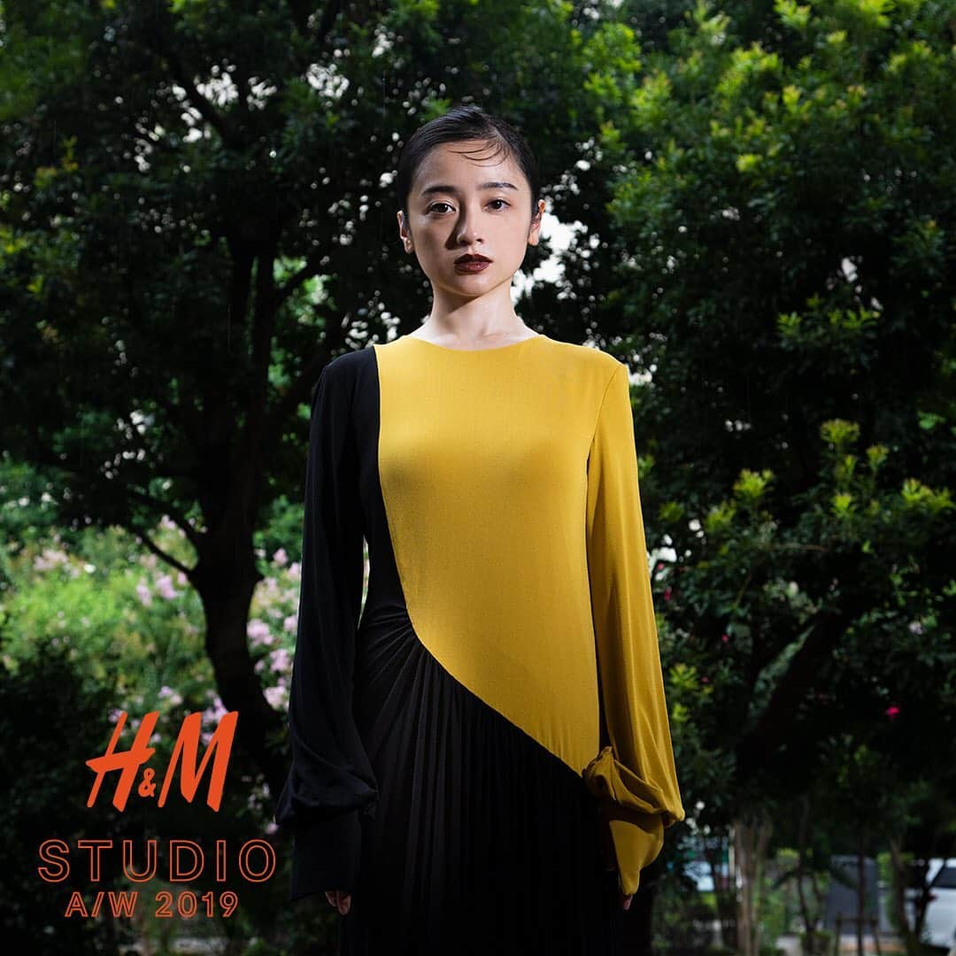 安達祐実さんのインスタグラム写真 - (安達祐実Instagram)「🧡 H&M ハイエンドコレクション "H&M STUDIO" 2019AW ・ 9月5日 渋谷店、新宿店、オンラインストア限定 発売！ ・ #HM #HMSTUDIO #2019AW」8月29日 21時53分 - _yumi_adachi