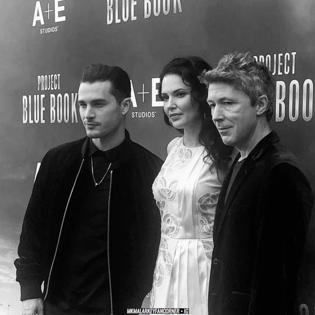 マイケル・マラーキーのインスタグラム：「🇫🇷 NEWS ➞ ‘Project Blue Book’ is coming to France on @warnertvfr from Oct. 21st ・・・ Repost @mkmalarkeyfancorner」