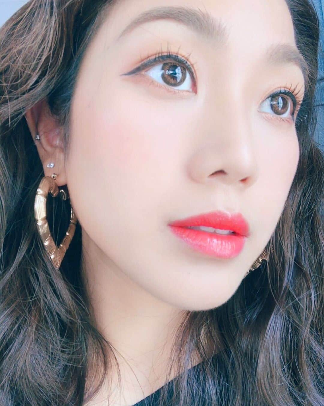 レスレイ・チアンさんのインスタグラム写真 - (レスレイ・チアンInstagram)「Flexin’ my make up skills today 💄 #makeup #lookoftheday」8月29日 22時11分 - lesleychianglove