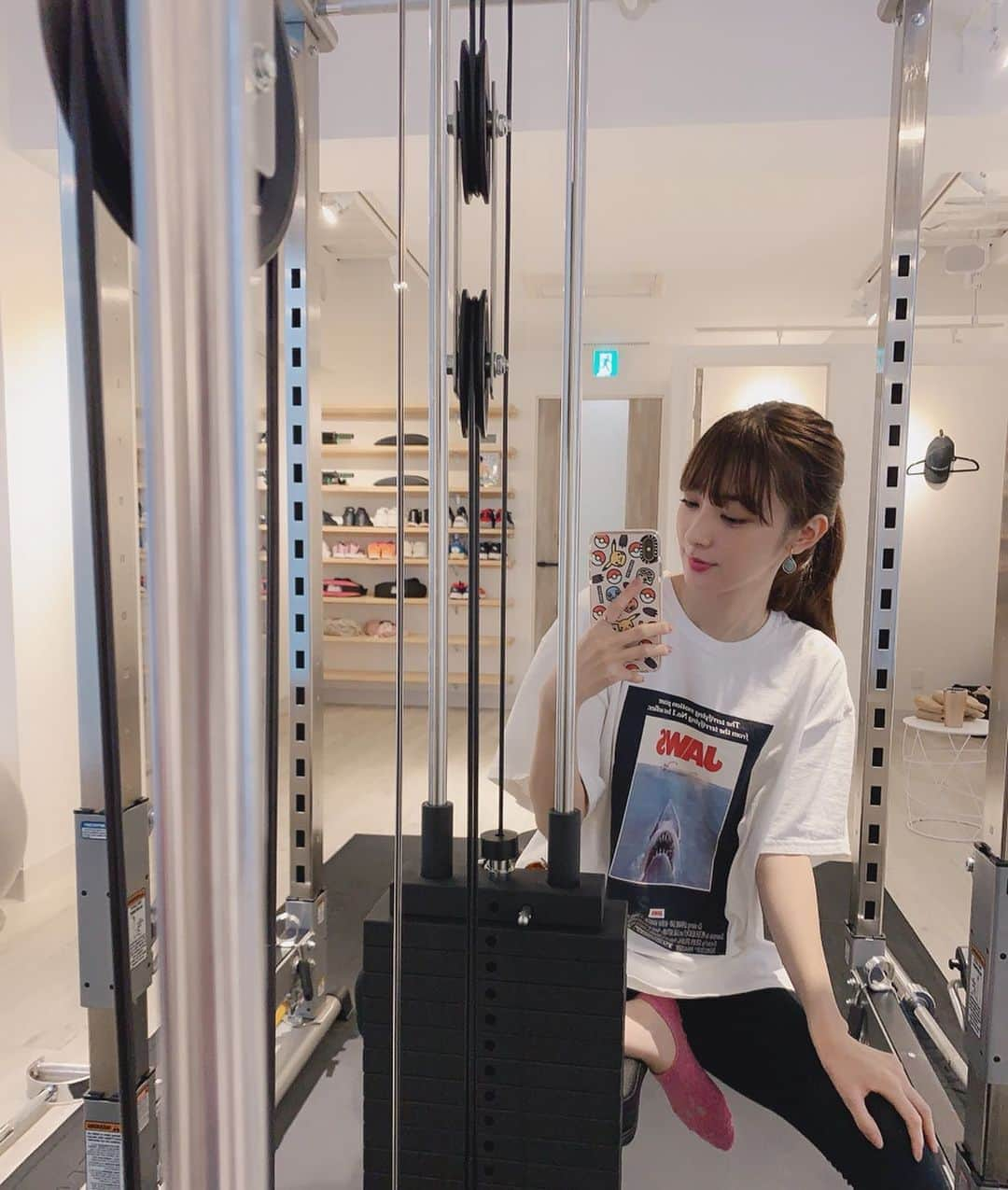 宮本茉由さんのインスタグラム写真 - (宮本茉由Instagram)「🏋🏻‍♀️ 少しずつ体型も姿勢も変わった気がする！」8月29日 22時21分 - mayu_miyamoto_official