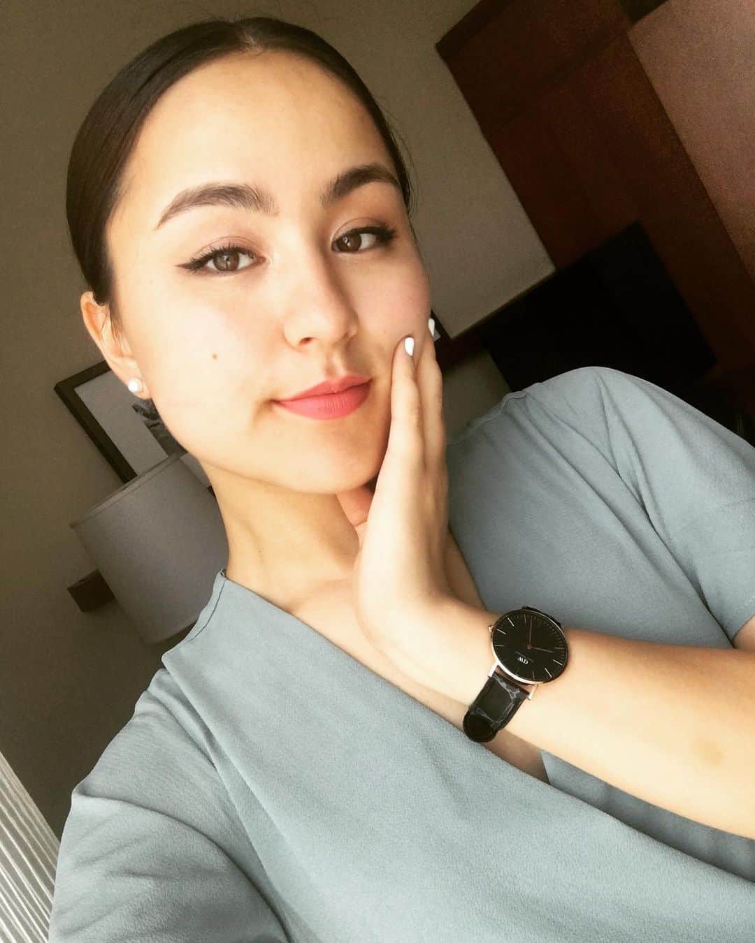 ミコ・フォガティのインスタグラム：「Finished my first day of my senior year at @ucberkeleyofficial ! 💛💙🐻 So excited to keep learning and growing this next semester. 🤓Can’t believe how fast time has passed since I started my new chapter and started college!  Thank you to every one who has been supporting me throughout this journey of life ❤️」