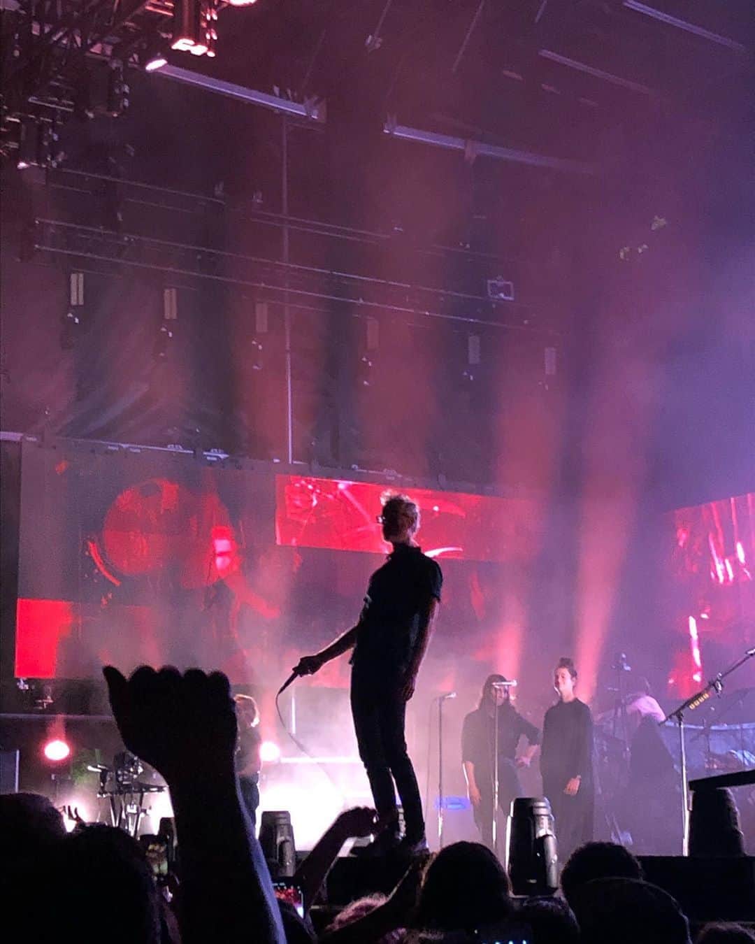 リチャード・ハーモンのインスタグラム：「@thenational were incredible tonight! 5th time seeing them live and that number shall keep rising.」