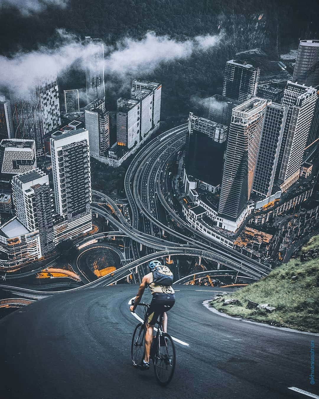 Nature|Folk|Portrait|Videoさんのインスタグラム写真 - (Nature|Folk|Portrait|VideoInstagram)「━━━━━━━━━━━━━━━━━━━ Photo by  @ikhwanvaisatriani  Congratulations!  Selection by  @unsalsicilli ━━━━━━━━━━━━━━━━━━━ Team #ig_mood @unsalsicilli @humanistanbul @gizemparlak_ @emili35 @hakancgrn @gulumsedunya @semihcevval @gulperi_karademir @celilbezeng ━━━━━━━━━━━━━━━━━━━ Community @moodcommunity General Tag #moodcommunity ━━━━━━━━━━━━━━━━━━━ .  #artistfound #bevisuallyinspired #collectivelycreate #createcommune #depthobsessed  #featuremeofh #folksouls #gramslayers #hubs_united #imaginativeuniverse #ig_shotz #launchdsigns #lr_moody #landscape_mf #madewithpicsart #moodygrams #photos_dailydose #roamtocreate #streets_vision #travellingthroughtheworld #urbanandstreet #visualambassadors #vsco #vzcomood #watchthisinstagood #weekly_feature #visualmobs」8月29日 16時14分 - ig_mood