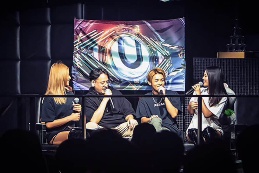 KSUKEさんのインスタグラム写真 - (KSUKEInstagram)「Ultra Japan 2019 Pre-Party @seloctagontokyo_official﻿ ﻿ Thanks over 800K PV on LINE LIVE also😲🙏﻿ ﻿ supported by @linemusic_jp 🎶﻿ ﻿ w/@tjo_dj @cjd_mika @cjd_junon  pic by @gaknagamatsu」8月29日 16時31分 - ksuke_jpn