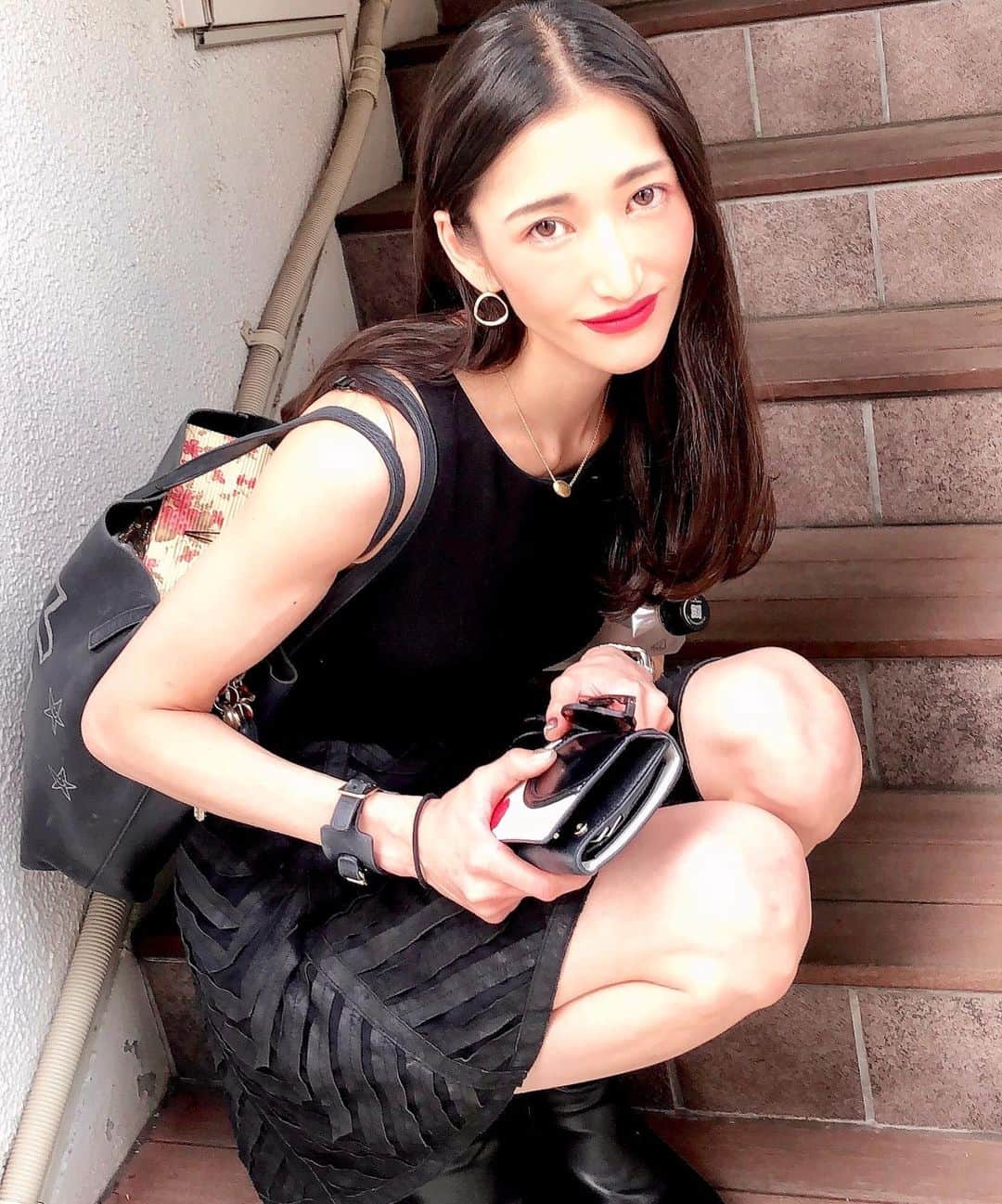 のインスタグラム：「リハーサルでーす❤️ なんかさっきから、お腹イタイ😢 と思ったら腹筋のしすぎと判明www  9月3日は！ ニトロプラス20周年記念ライブ ！！ よしゃ、頑張るぞっ！  #NITROSuperSonic20thAnniversary  #東京ドームシティーホール  #楽しみだ(⌒▽⌒) #ELISAmajimegami  #ELISAmajitenshi #nitroplus」