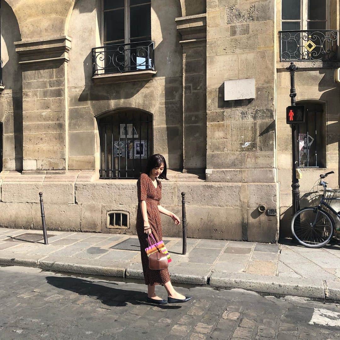 久住小春さんのインスタグラム写真 - (久住小春Instagram)「#paris 🇫🇷 #lemaraisparis #season#trip」8月29日 17時53分 - koharu_kusumi.official