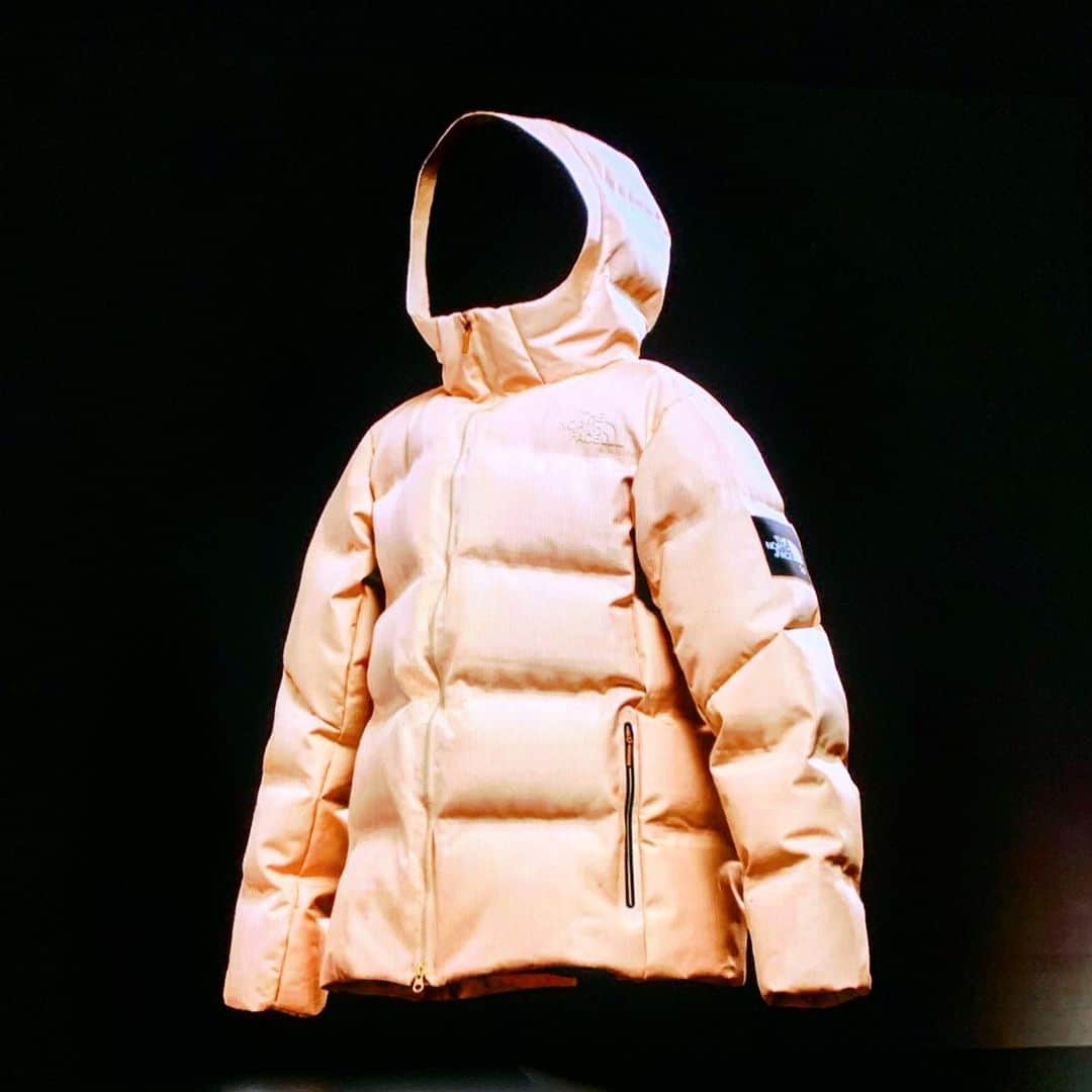 ヌーカのインスタグラム：「I’m very excited and honored to be invited to the northface + spiber moon parker launch event today!  #innovation #biodesign #design #materials #materialscience #spider #spidersilk #geneticengineering #labgrown #sdgs #fashion #fashiontech #sustainablefashion #sustainability #spiber」