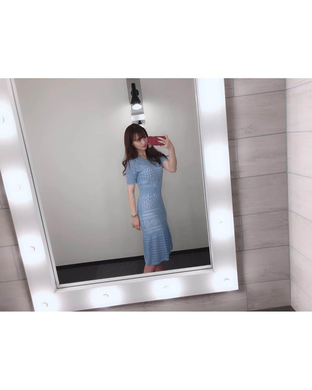 清里千聖さんのインスタグラム写真 - (清里千聖Instagram)「. もうすぐ夏が終わる〜🥺💕. 今日は暑い日だったね🏖💕. @selectshop.brillant のニットワンピ💙. #ワンピース #ワンピースコーデ #selectshop #brillant #ootd #coordinate #오오티디 #패션 #옷스타그램 #instalove #🏖」8月29日 18時31分 - chiseikiyosato