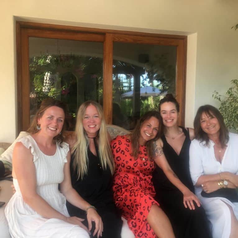 レナ・ヘディのインスタグラム：「Chiccas #forever 💗💗💗💗」