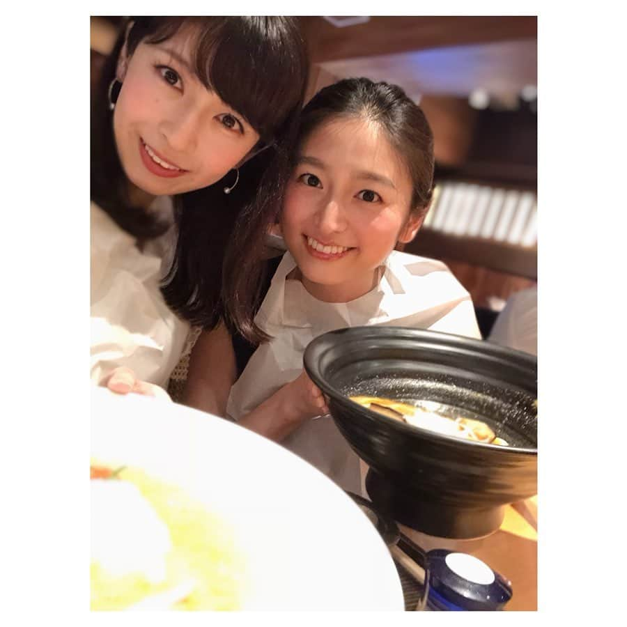 川村優希さんのインスタグラム写真 - (川村優希Instagram)「1人で夕食のつもりだったのに、タイミングよく急遽優花ちゃんと会えた時の🍽 今度会うときは前もって計画して行く予定です✨ . . #先日 #優希優花 #いまだに #会話のほとんど安室ちゃん #器大きい」8月29日 18時59分 - yuki.kawamura.official