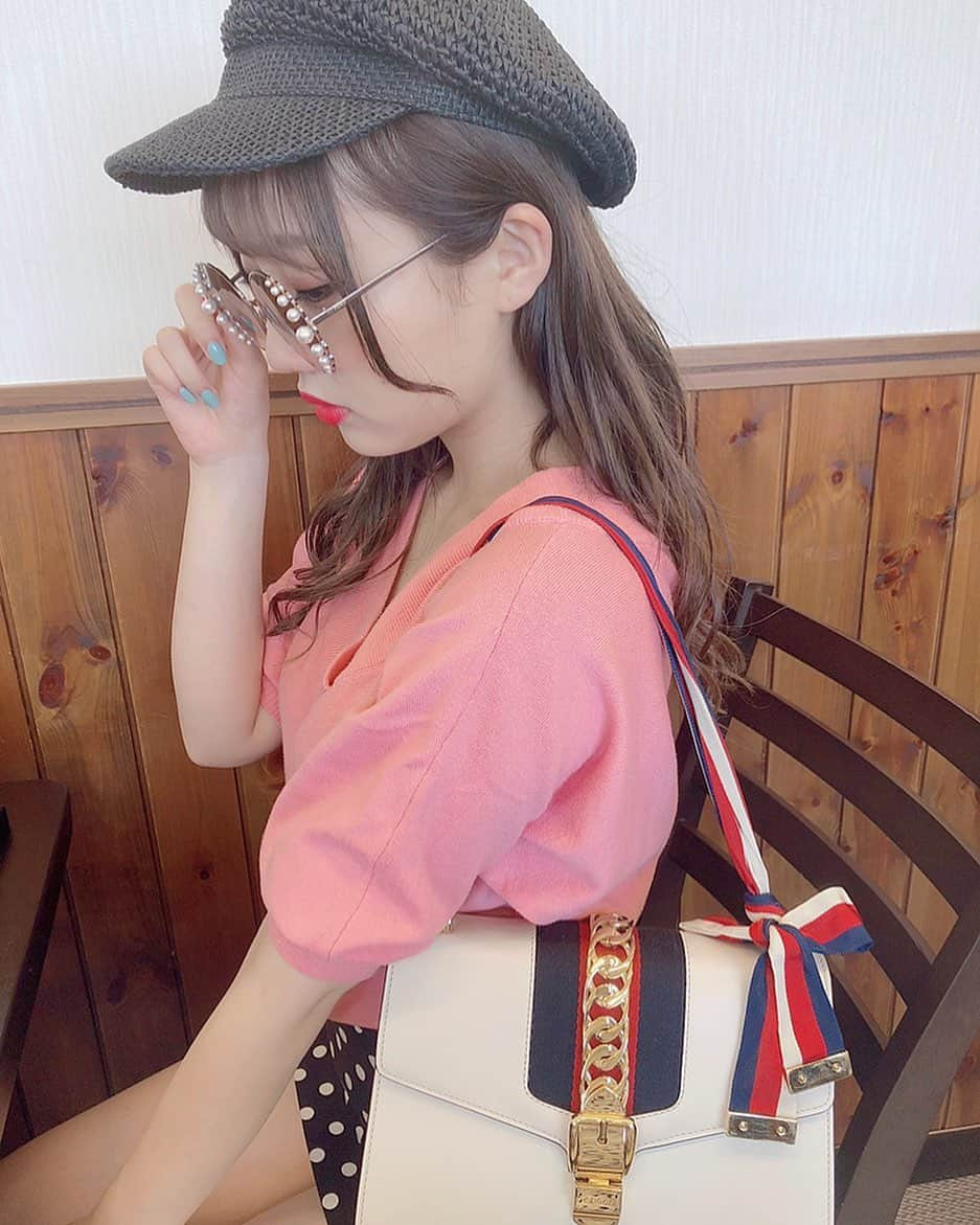 星野麻里愛さんのインスタグラム写真 - (星野麻里愛Instagram)「全部お姉ちゃんの借りた。わら  #gucci #zara #pink #キャスケット #グッチ #シャネル #ピンク #知多半島」8月29日 19時13分 - maria.pink28