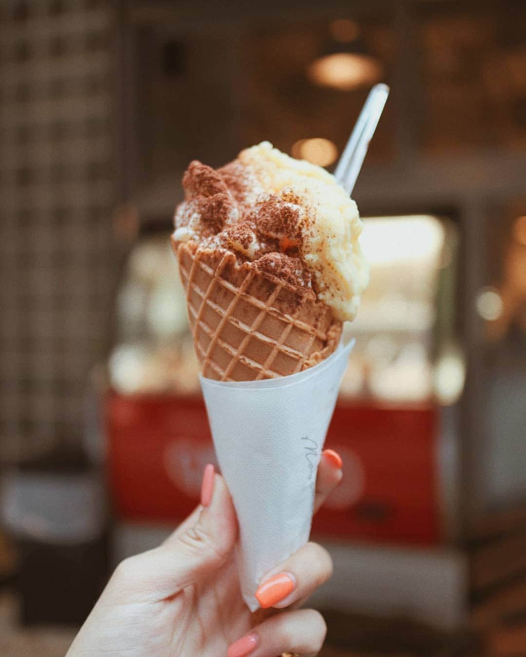 伊原葵のグルメインスタ