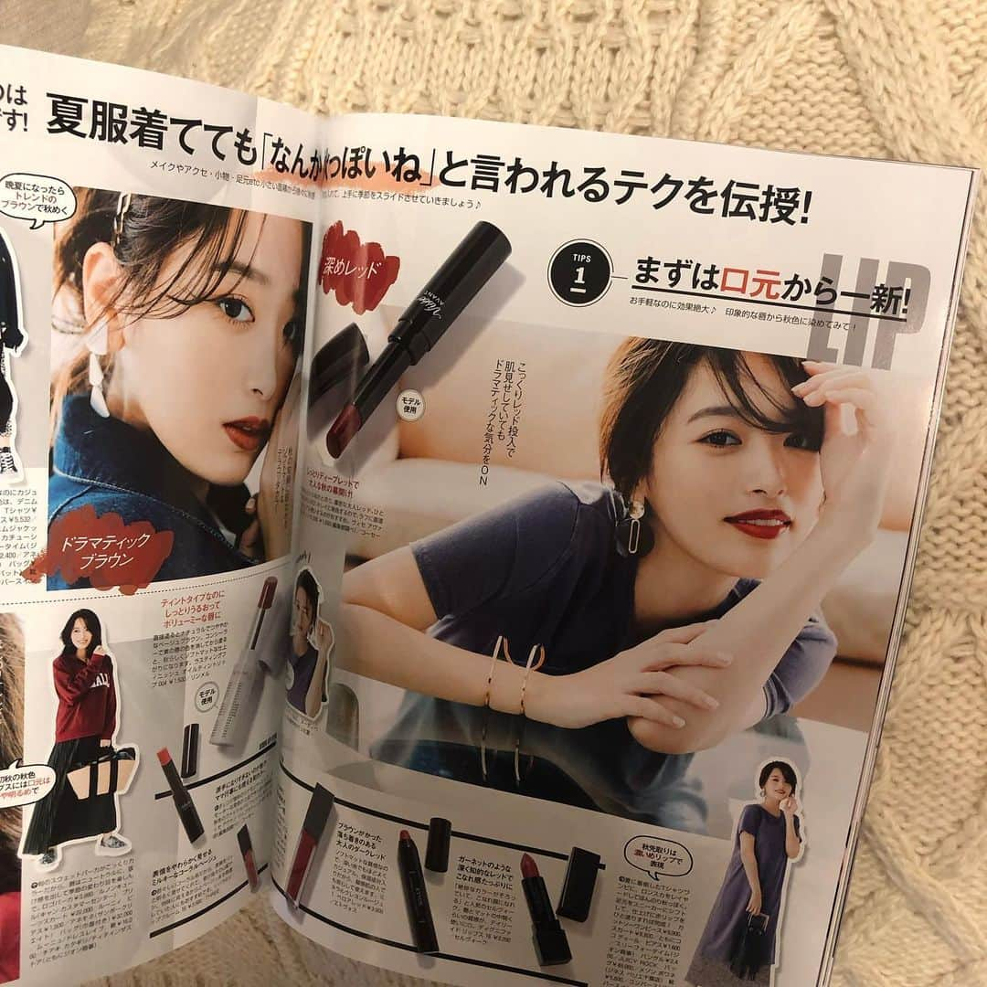 近藤千尋さんのインスタグラム写真 - (近藤千尋Instagram)「@mamagirl_jp  発売されました😍 ブックインブックの プレmamagirlの表紙を担当させて頂きました🥰✨ 表紙は大好きなゆっきーなさん❤️😍 是非ご覧下さい💓🙏 #mamagirl  #妊娠8ヶ月 #お腹ぽっこり #2歳差」8月29日 20時16分 - chipichan.1215