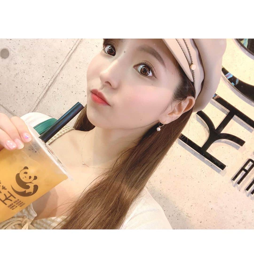 輝月あんりのインスタグラム：「休日🐼🍧🍴💋 #横浜中華街」