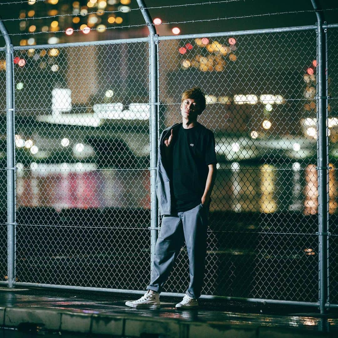 DJ U-ICHIのインスタグラム：「💀 また、新しいスタイルの音楽と出会いました。 HipHopの自分の好きな軸は、大切にしてるけど、、 やはり何でもありなところも好きです。 . . . _________________________________ #dj #djlife #djstyle  #tokyocameraclub  #streetphotography #sonya7riii  #portraitvision #portraitfestival  #portraitpage #portraitmood  #moodyportraits #ourportraitsdays  #lifeportraits _________________________________ 📸 @yuta_photo_0823」