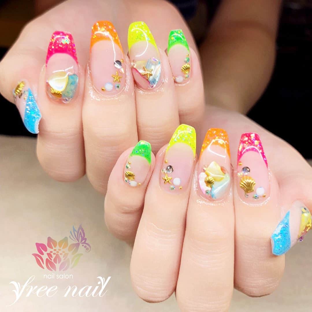 Free Nail フリーネイルさんのインスタグラム写真 Free Nail フリーネイルinstagram お客様ネイル ネオンカラーフレンチ 夏の派手ネイル ご来店ありがとうございました ネイル フリーネイル