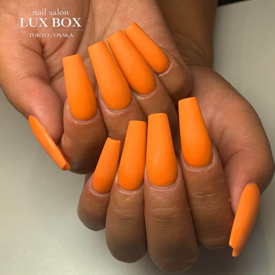 佐久間恵利さんのインスタグラム写真 佐久間恵利instagram Orange スカルプ スカルプネイル オレンジネイル マットネイル ワンカラーネイル スクエアネイル 海外ネイル 海外風 Sculpture Sculpturednails Orangenails Squarenails Nail
