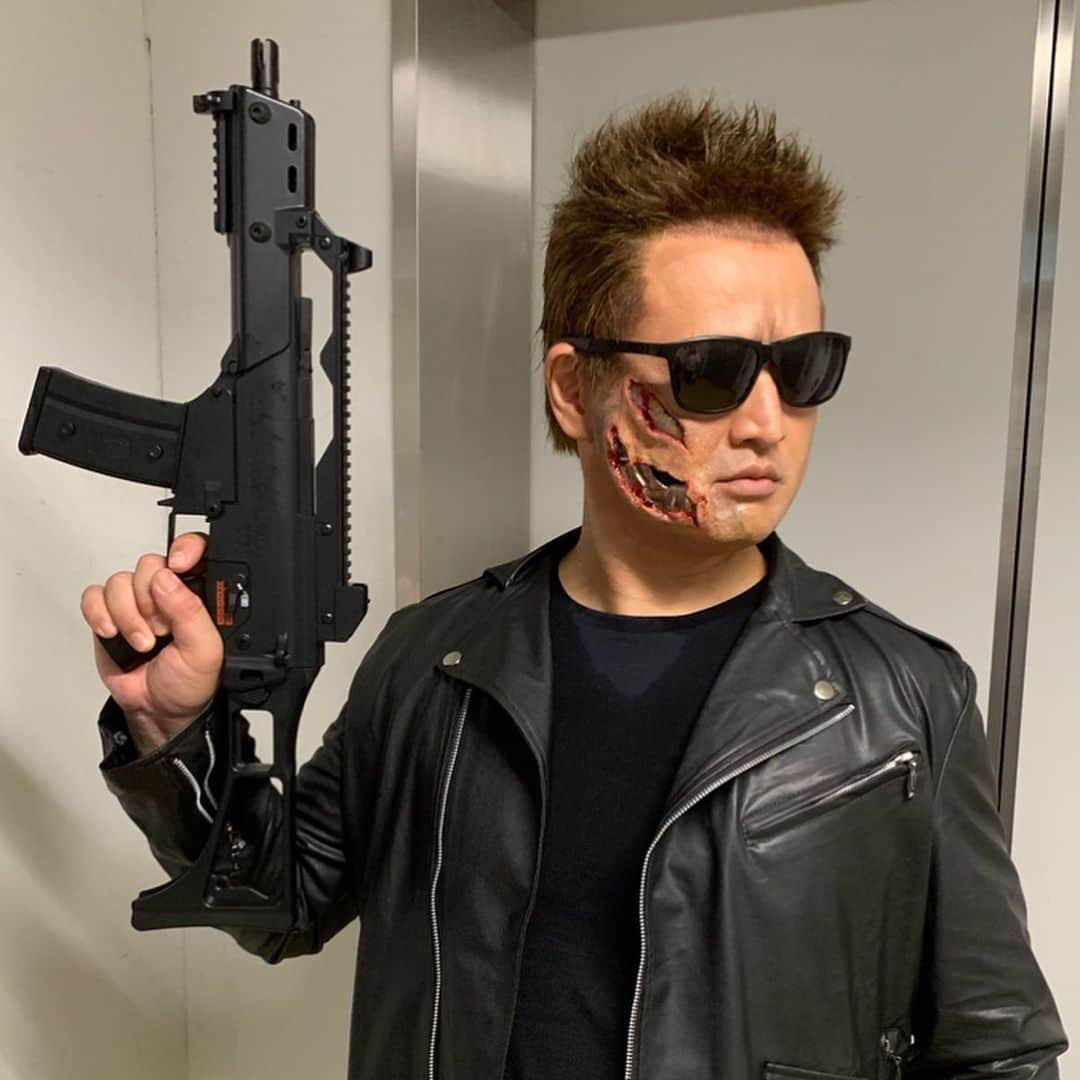 福島善成さんのインスタグラム写真 - (福島善成Instagram)「どうも映画ターミネーターのT-800です。 いろんな意味でアイルビーバック！  本日は映画『ターミネーター：ニュー・フェイト』公開記念“審判の日”PRだったよ💓 特殊メイクしたよ💄 ゴイスー❤️ エレベーターから109へ #ターミネーターニューフェイト  #アイルビーバック」8月29日 23時30分 - fukushimayoshinari